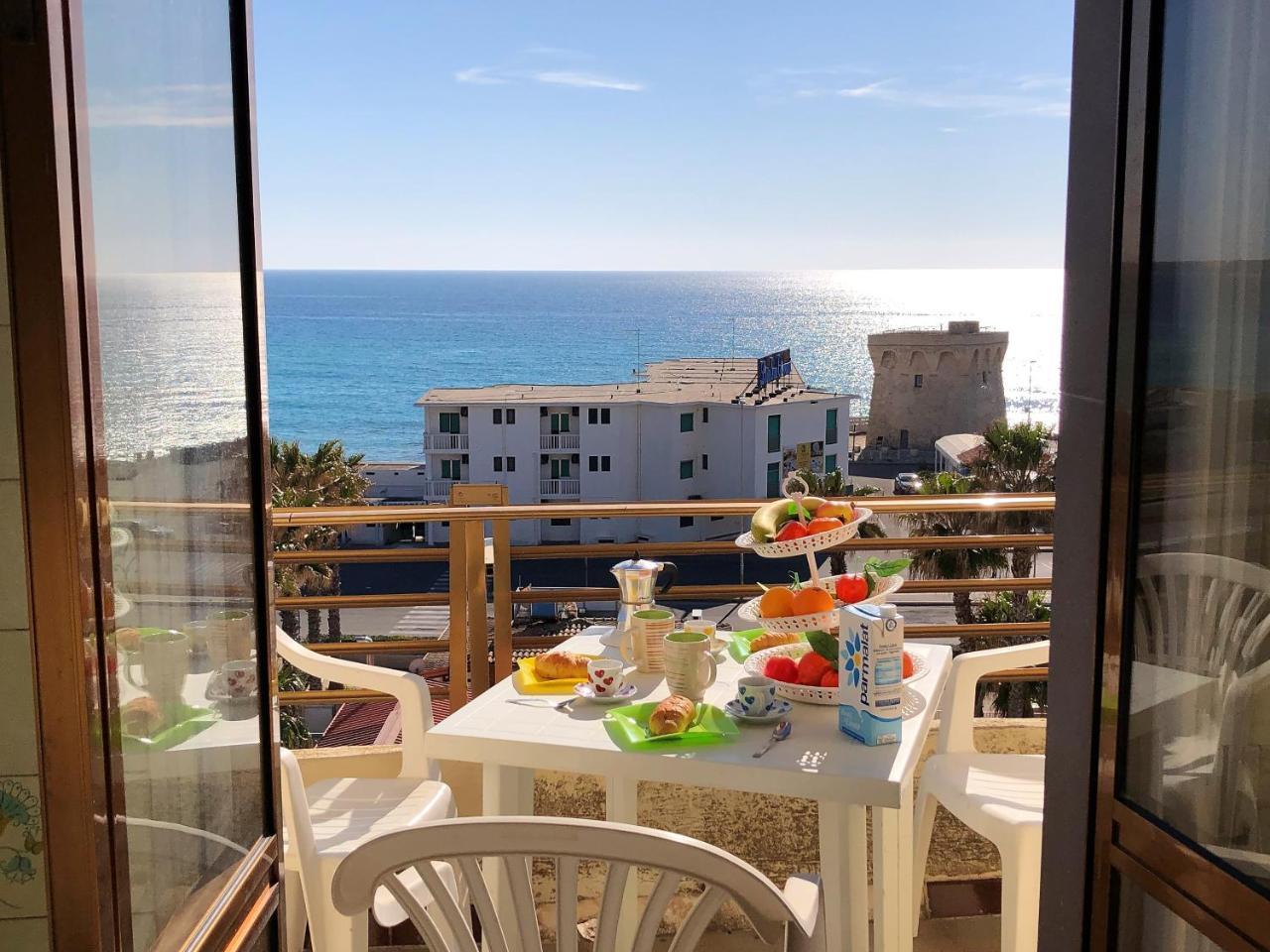 Accomodation Sul Mare Villa กัลลีโปลี ภายนอก รูปภาพ