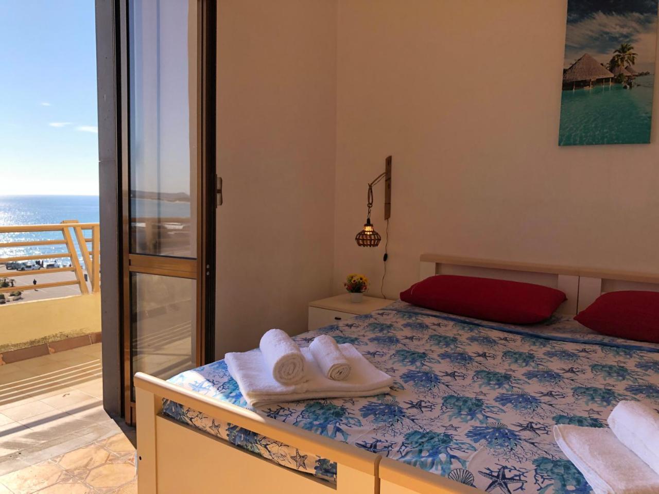 Accomodation Sul Mare Villa กัลลีโปลี ภายนอก รูปภาพ